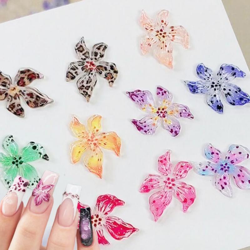 20 ks Smíšené Barevné Pryskyřičné Květiny Lily Charmsy pro Nehtové Umění Gradientové Ledově Průhledné Želé Lily Dekorace pro Nehtové Umění DIY Část pro Manikúru