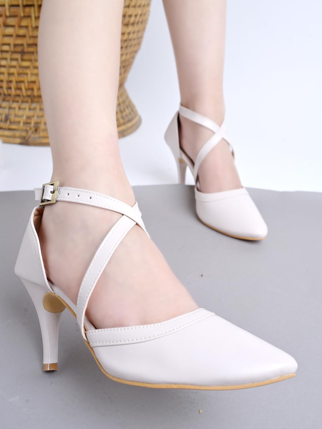 Shoetopia Women S Wedge Heel Sandal/Cream /Eu39 / Uk6 6 UK кремовый