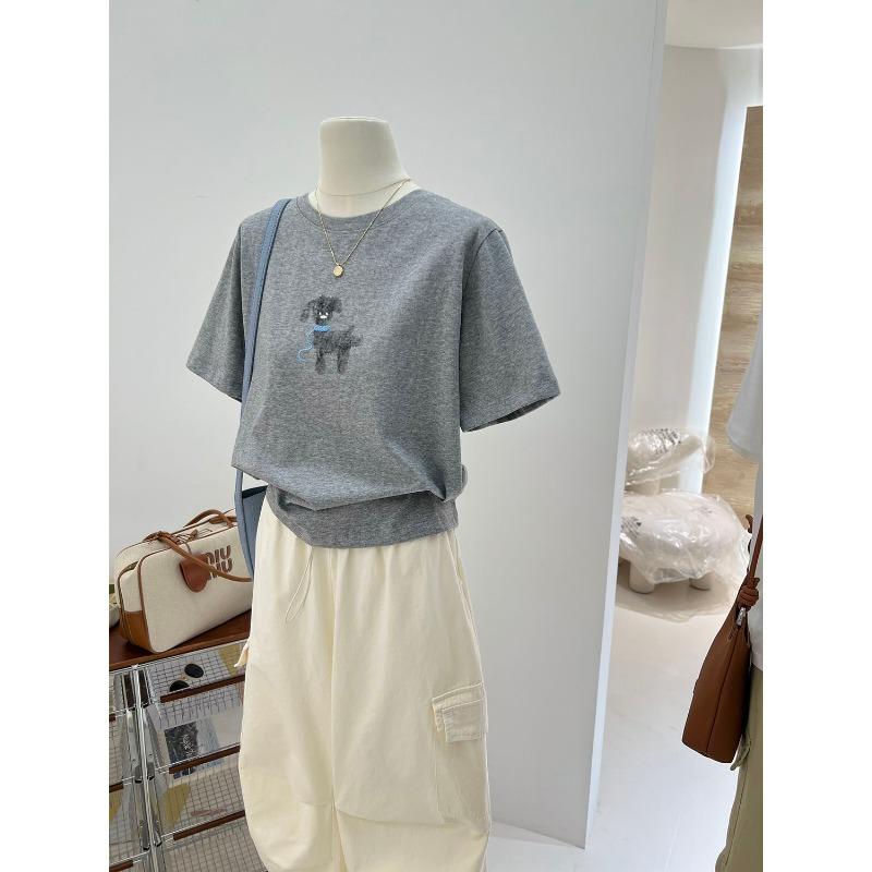 T-shirt a maniche corte da donna con stampa di cane a cartoni animati grigio, nuova per l'estate, stile coreano, ampia, versatile, top in puro cotone