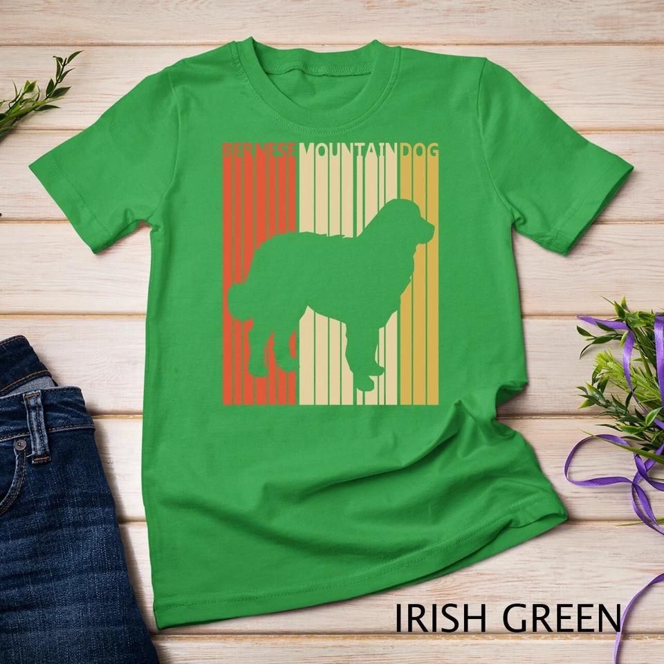 

Just A Girl Who Loves Goldfish Aquarium Owner Gift T-Shirt Unisex T-shirt L