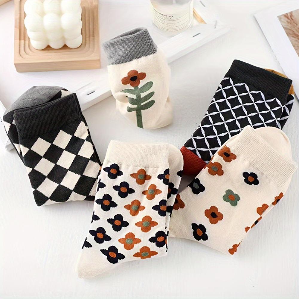 5 Pairs of Autumn And Winter Women'S Socks, Literary And Retro Style, All-Match Women'S Socks, Small Flower Socks