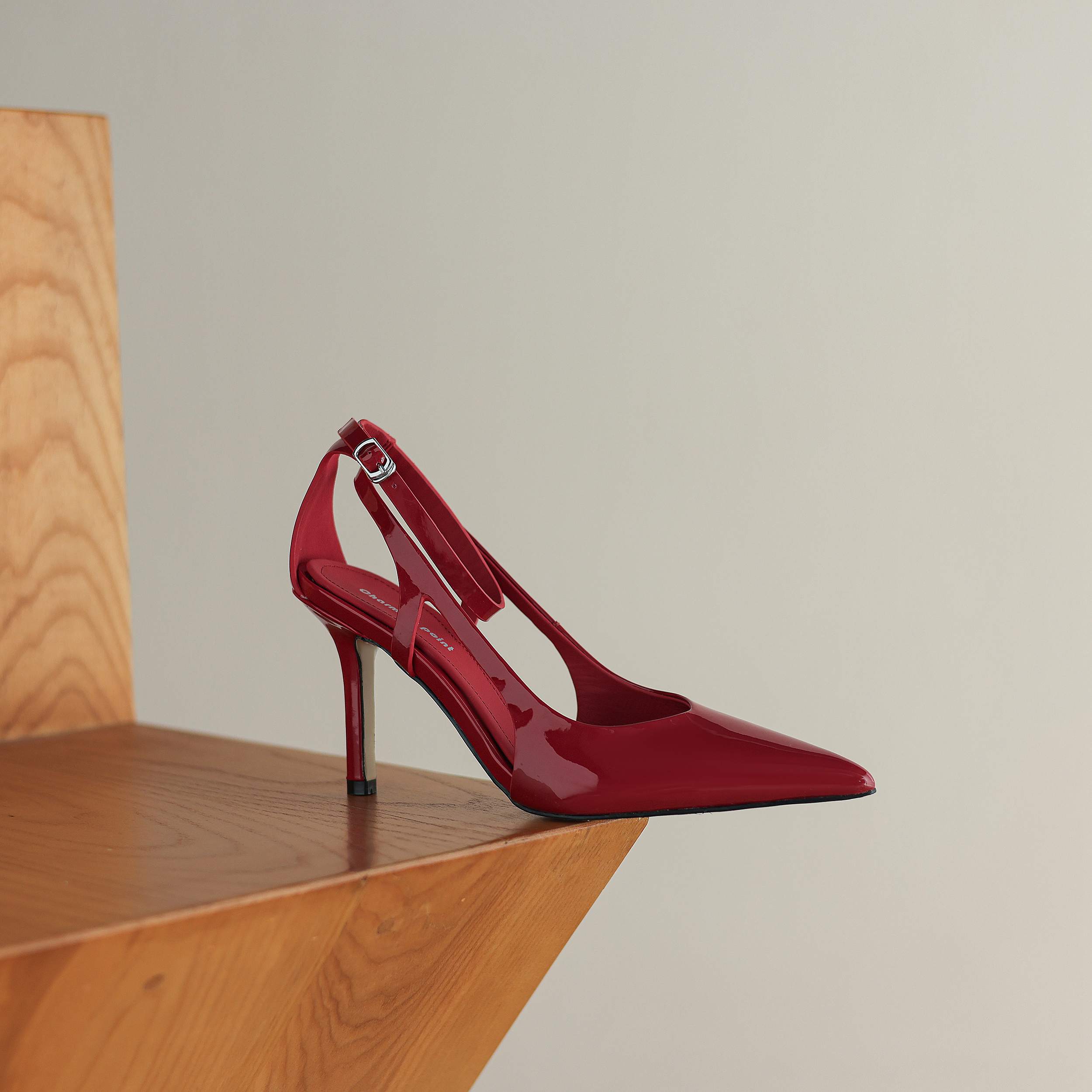 

Krazing Pot Летние туфли из микрофибры 42 размера на тонком высоком каблуке для вечеринок женские туфли-лодочки с острым носком карамельного цвета 35 красный