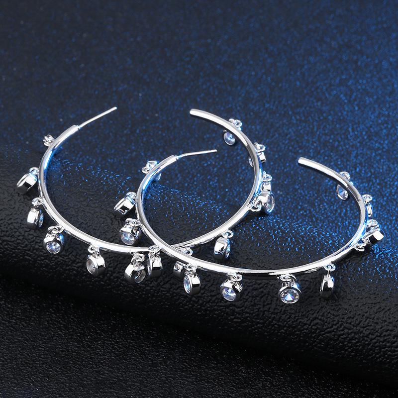 

Hot Sale South American Style New Earrings Sexy Personality Color Zircon Earrings Versatile Earrings