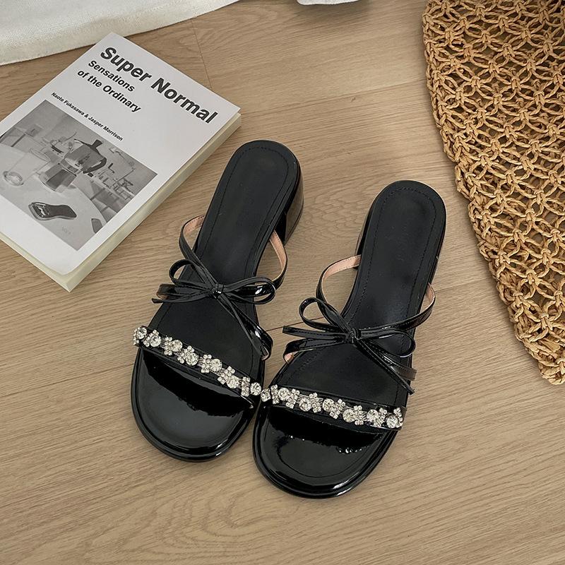 Silver thick heel one-word slippers women's summer wear fairy wind cool slippers