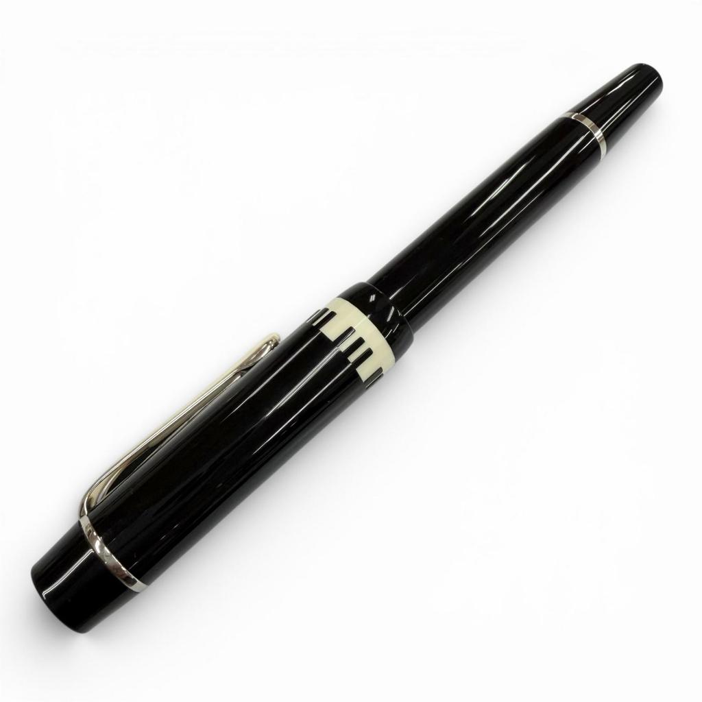 Excellent MONTBLANC fountain pen Donation Pen Herbert von Karajan black 18K mens Used