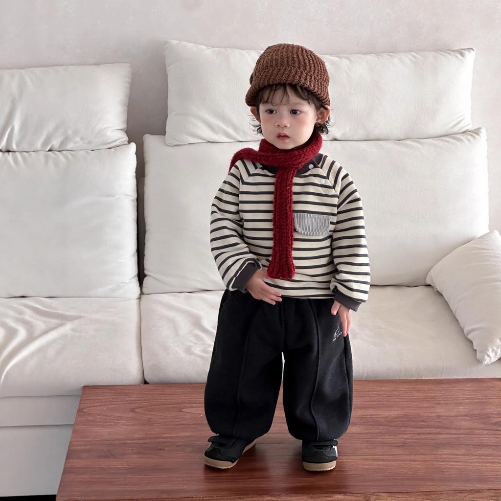 Children's clothing striped thickened sweater new children's clothing baby autumn and winter clothes boys velvet suit