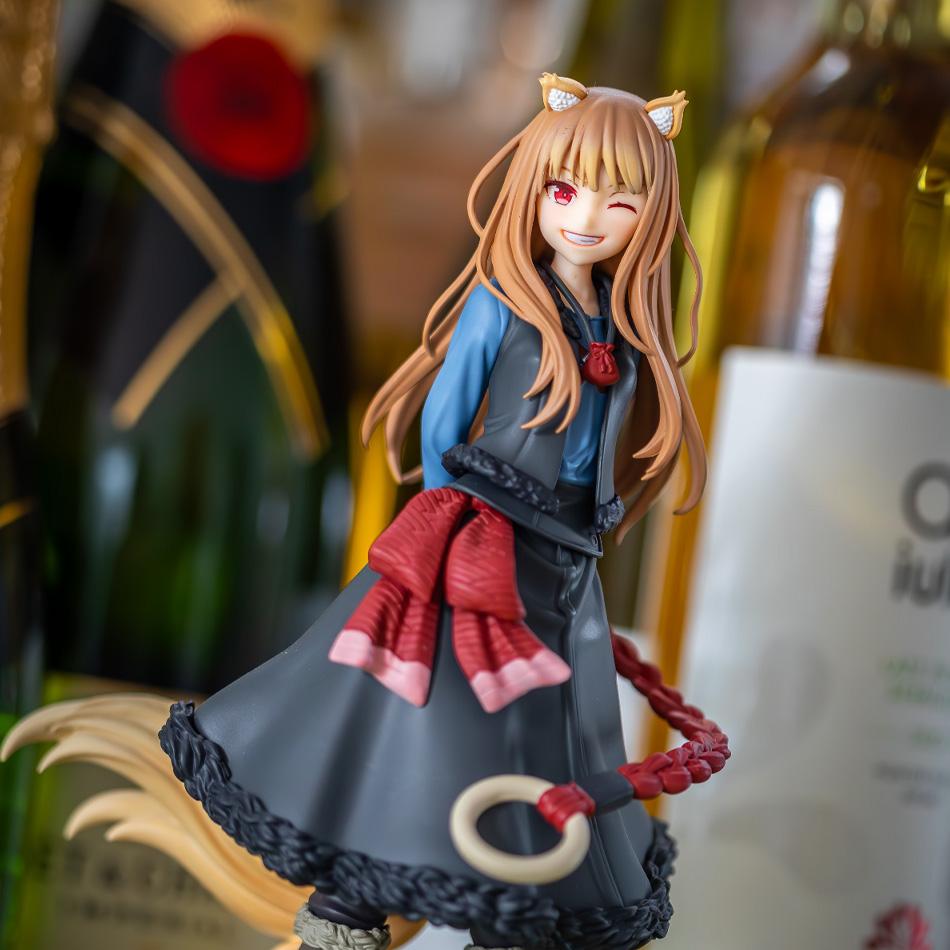 Spice And Wolf Horo PVC Anime Action Figure 17CM Collection Model Ornament