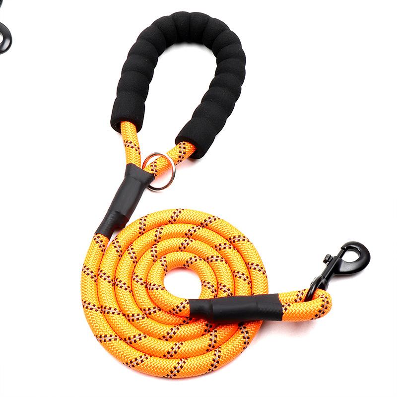 

Поводок для собаки с пружинным карабином, алюминиевой пряжкой, светоотражающей плетеной нейлоновой цепью, уличный светоотражающий ремень, поводок для выгула собаки 1.5m * 1.2cm оранжевый