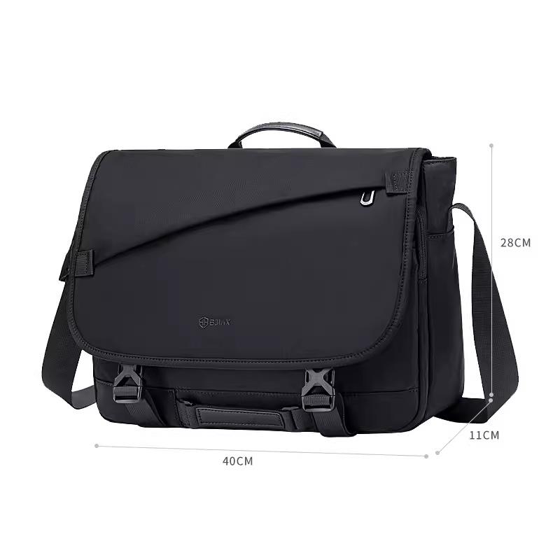 

Portable Men S Large-Capacity Nylon Shoulder Messenger Bag Men S Water-Proof 15.6 Inches