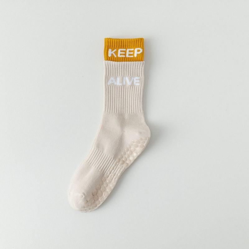 1/5 Pairs of Women's Socks Yoga Socks Stockings Sports Socks High Bounce Fitness High Tube Socks Non-slip Running Socks