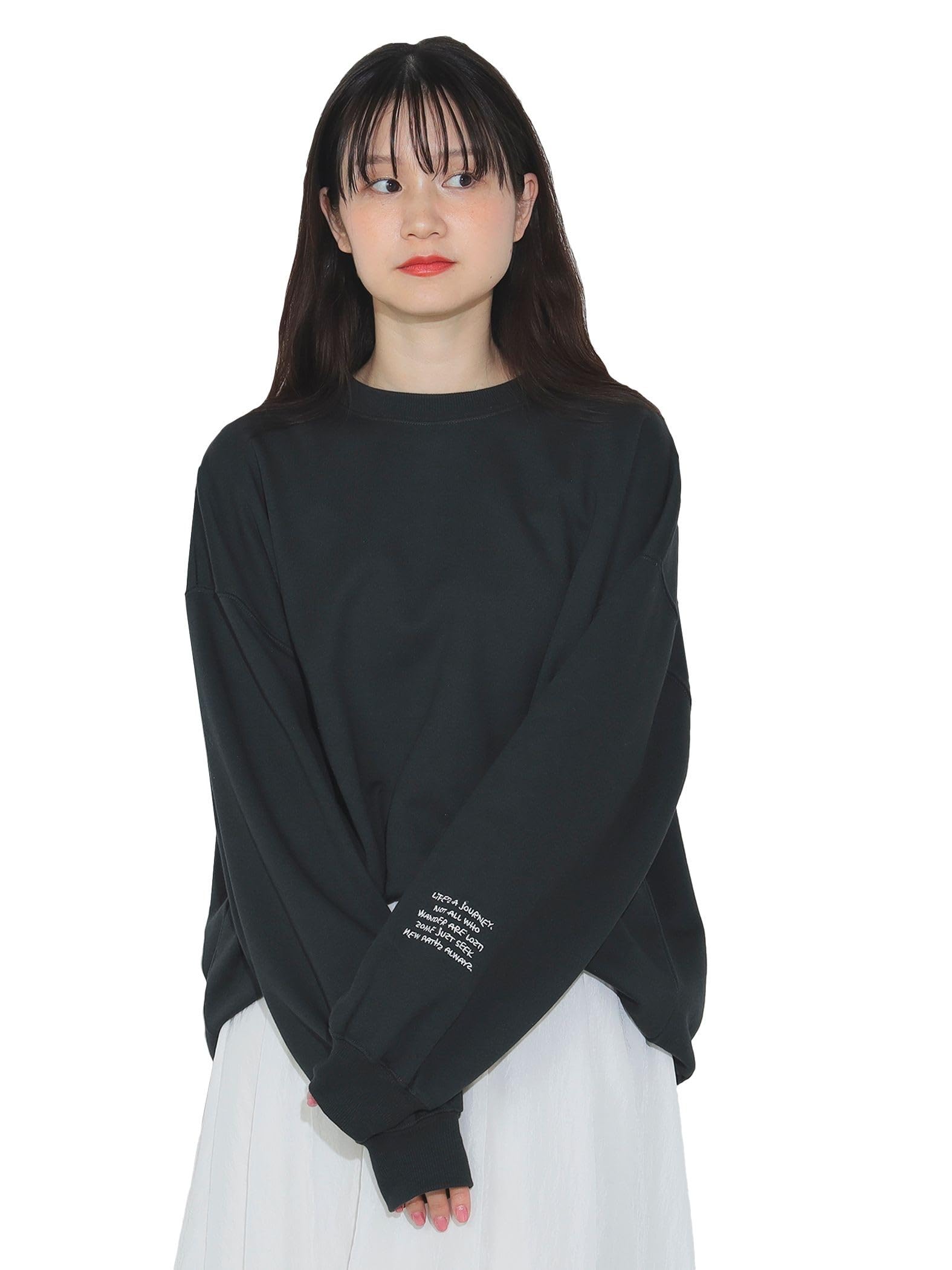 

Футболка с вышитым логотипом SWT CHARCOAL ОДИН РАЗМЕР [Beams Heart] L/S o/Sleeve Женская