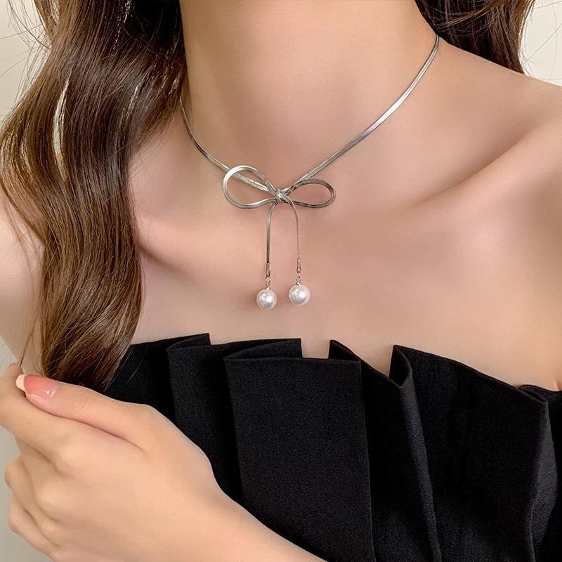 Light Luxury Pearl Necklace Female Niche Design Bow Tassel Clavicle Chain Versatile Premium Gentle Neck Chain