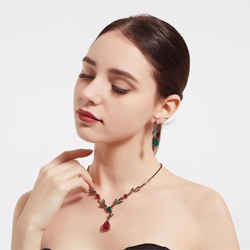 Vintage court style necklace - korean & japanese inspired elegant baroque heart pendant pearl necklace