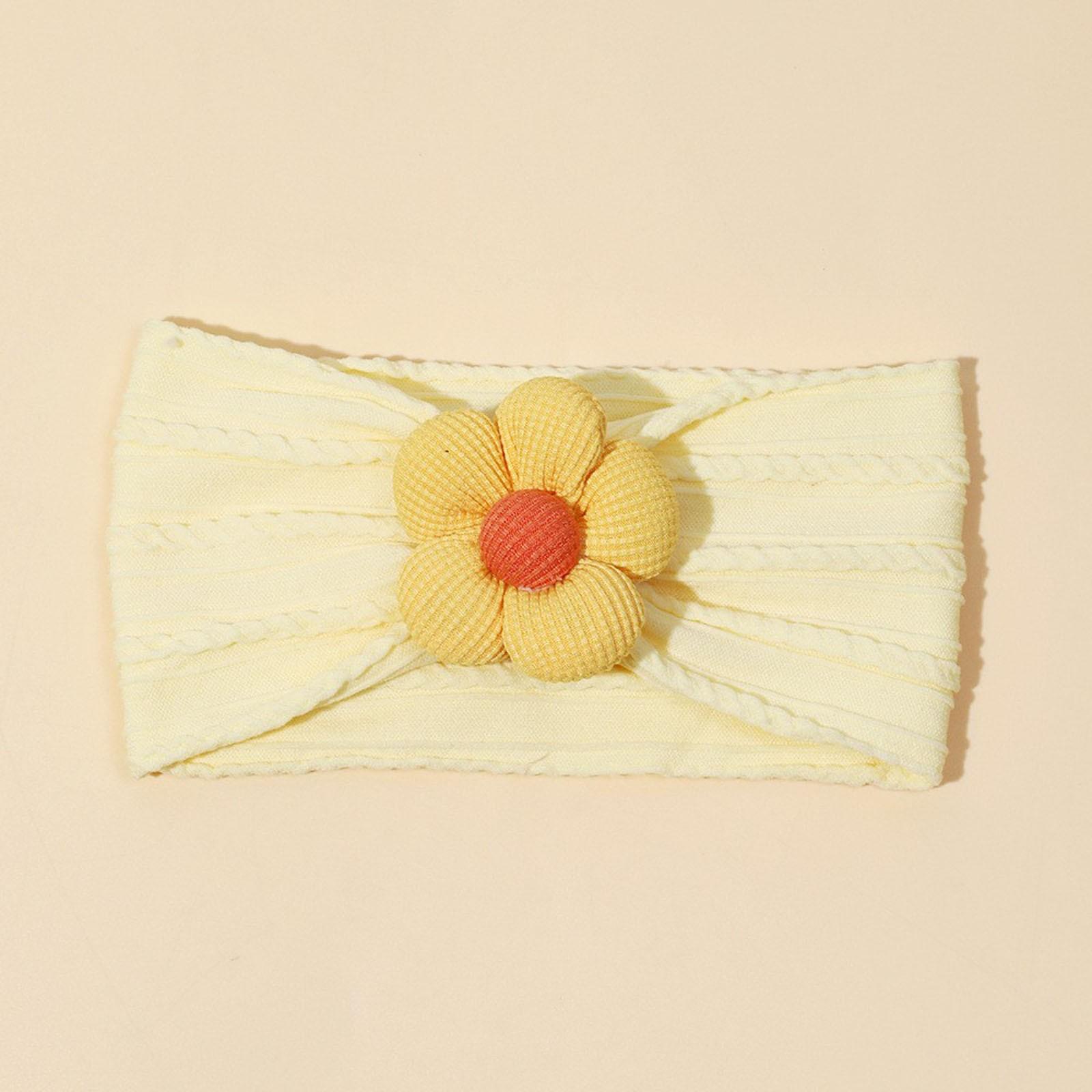 

Детская повязка на голову с цветком - однотонный аксессуар для волос с 5 лепестками One Size жёлтый