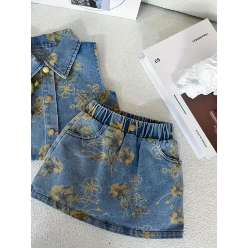 Girls' Stylish Summer Floral Print Faux Denim Set with Metal Button Lapel Top + Flower Faux Denim Skirt, Thin Fit Two-Piece Outfit for Kids