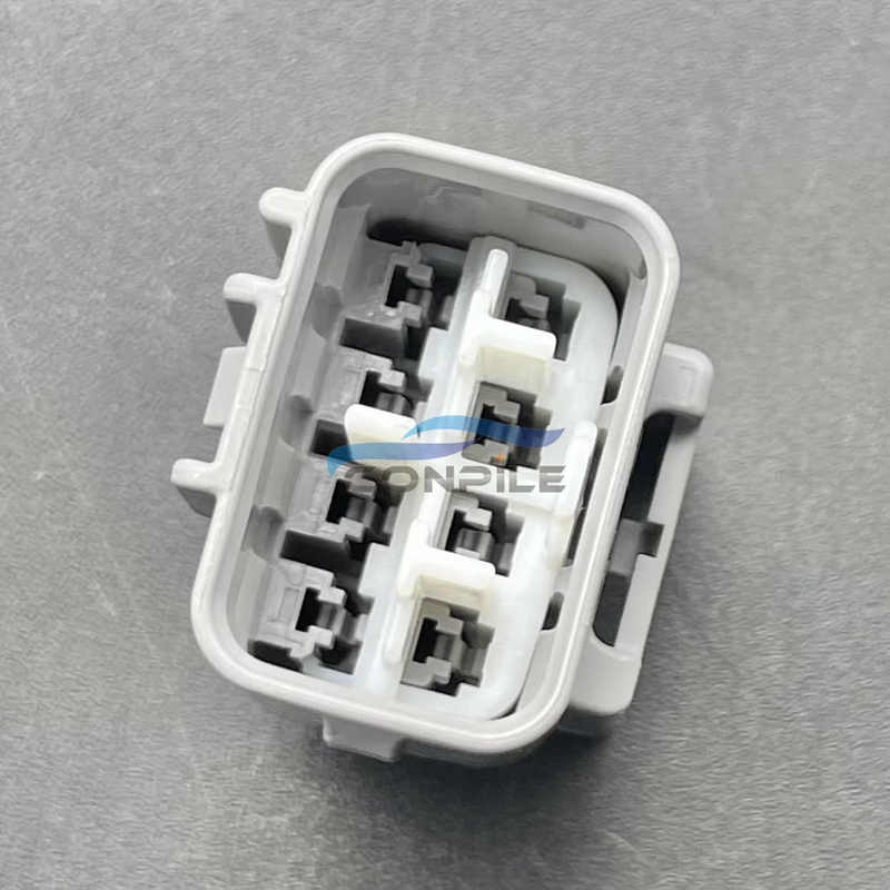 1pc for Toyota 90980-10890 8PIN Car Connector Plug