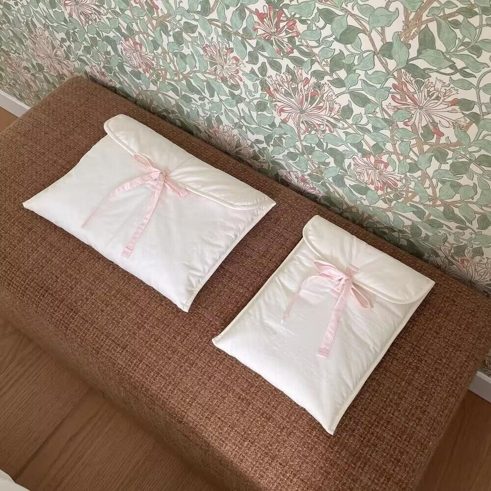 

Новая сумка для ноутбука/планшета нежно-розового цвета с бантом 11 inches (vertical) белый