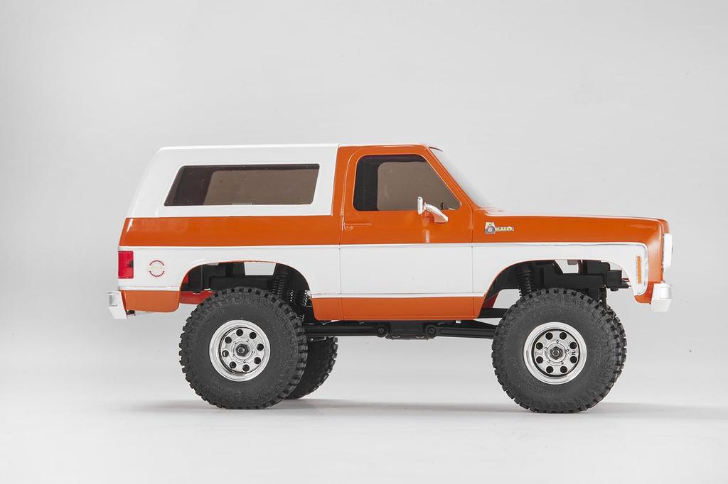 FMS Scale Realistic RC Model Chevrolet K5 Blazer Orange Electric Radio Control FMS12403RTROR 1/24
