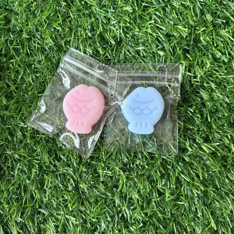 Pulcino Rimbalzante Giocattolo da Spremere Xiaohongshu - Migliore Amico Ciondolo Gaa Rimbalzo Lento Regalo