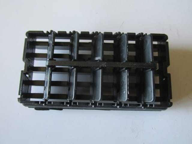 

For the 1990-1999 Fiat Tempra, front instrument panel, side center, radiator fan, right and left. Oem 181479180