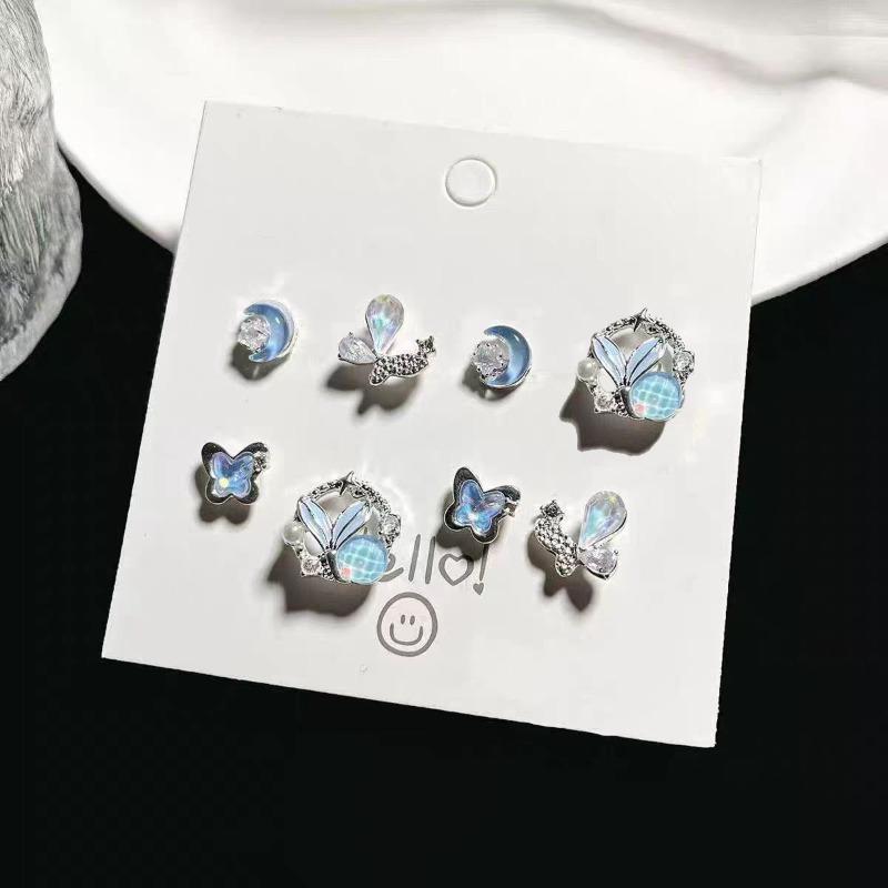 Exquisite and Compact Alloy Set Earrings, Sweet, Niche, Simple, New Style Stud Earrings, Versatile Butterfly-shaped Earrings