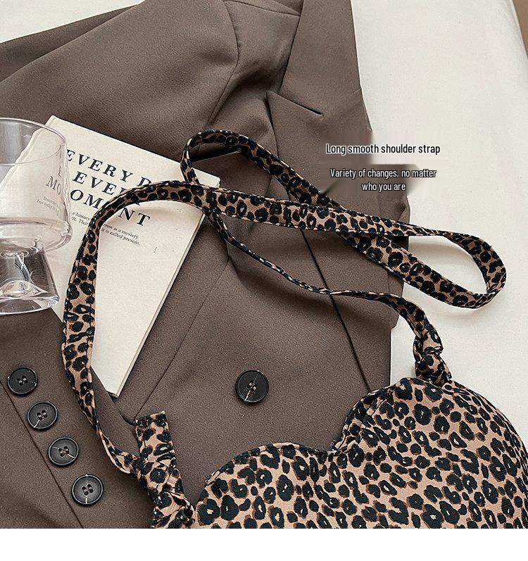 Chic Leopard Print Crossbody Bag - Spring Style, Versatile Women's Handbag for Students, Retro Casual Single Shoulder Bag.