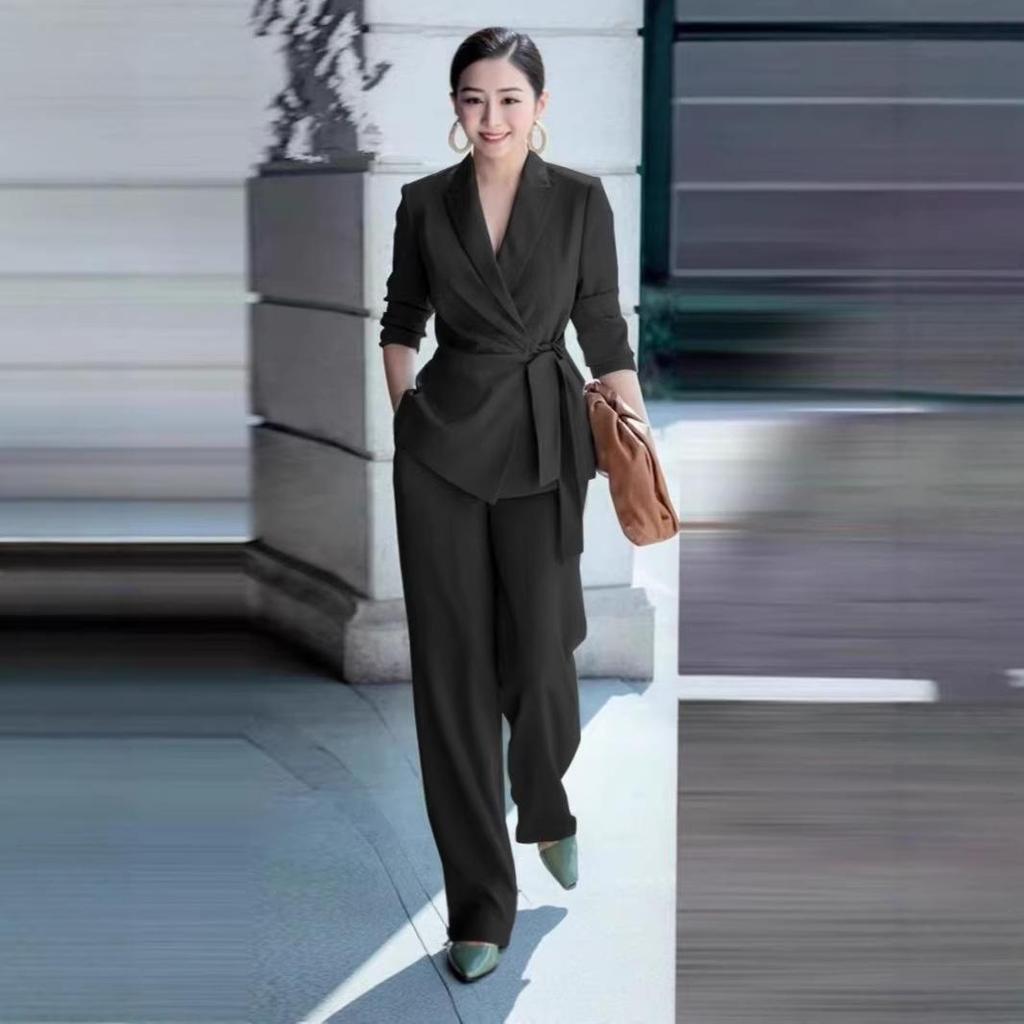 Women's Light Green V-Neck 3/4 Sleeve Belted Suit Set with Wide Leg Pants