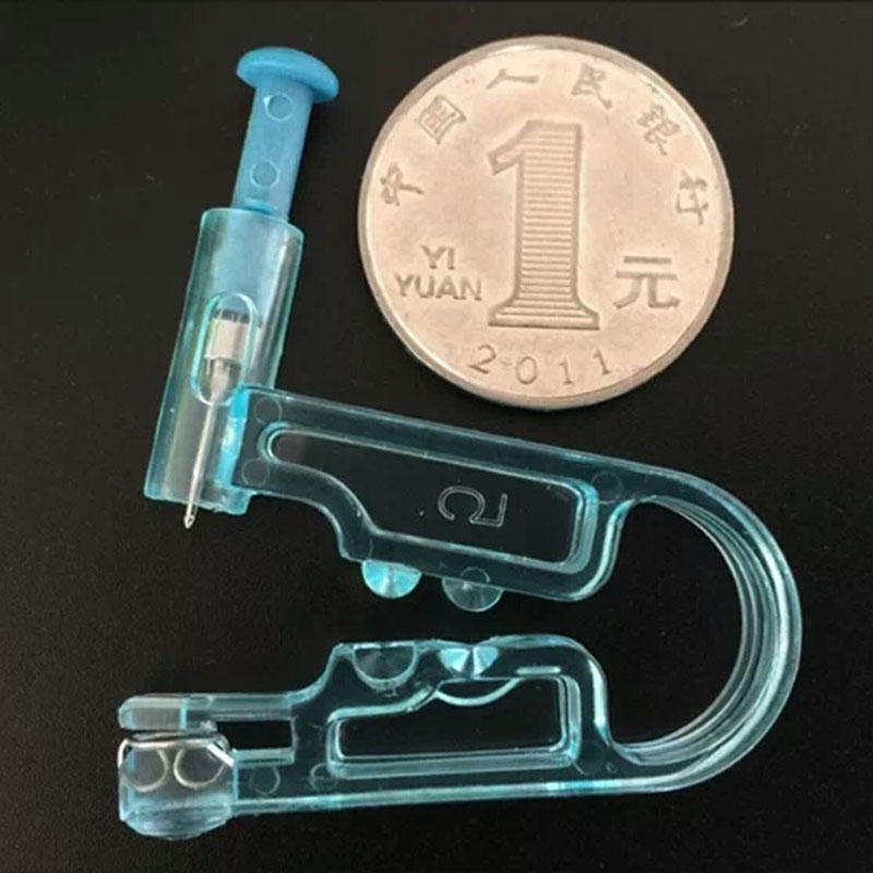 20 X Schmerzlos Einweg Asepsis Ohrstecker Ohrloch Pistole Piercing Gun Blau YN 20 X Schmerzlos Einweg Asepsis Ohrstecker Ohrloch Pistole Piercing Gun Blau YN