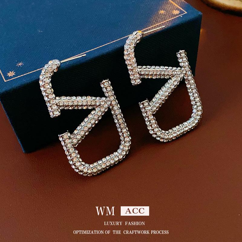 Silver Needle Diamond-Studded Letter Earrings - European & American Style, Exaggerated Cold Temperament, Stylish Luxury Studs