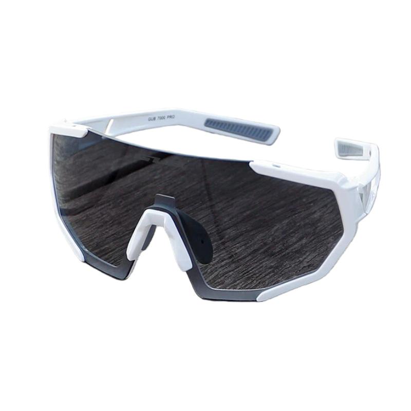 

GUB Cycling Glasses with Photochromic Lenses, Day And Night Use, Anti-Fog, Outdoor Sport, Riding Glasses, Myopia Protection Goggles, Windproof, White