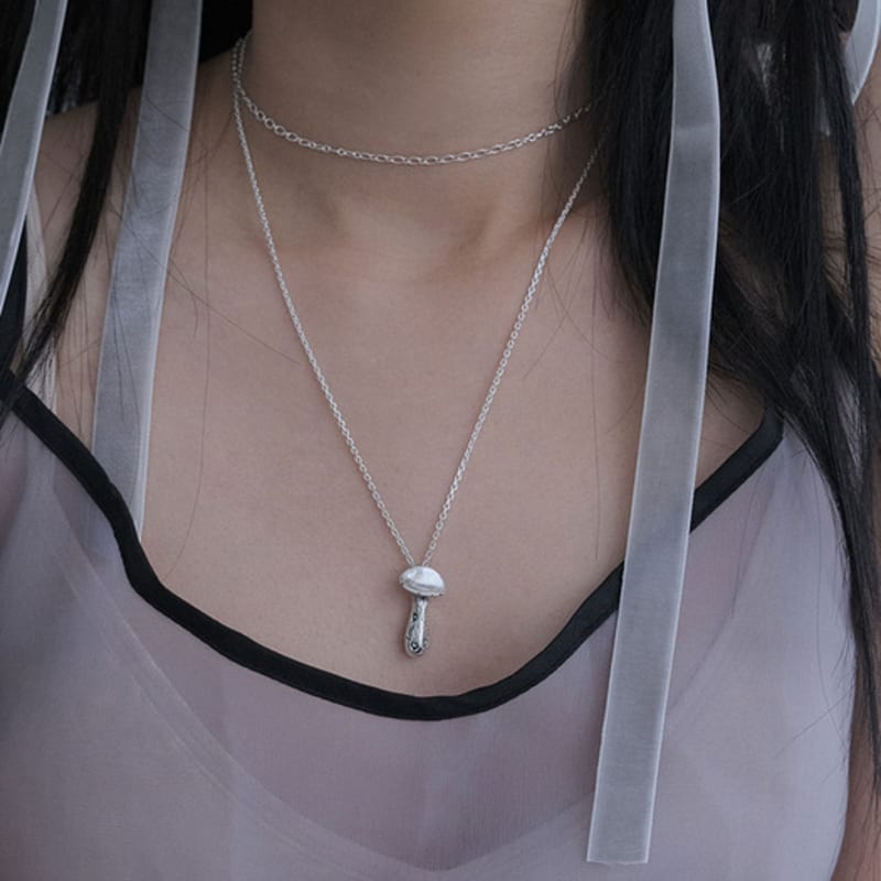 Reinheart Tajemniczy naszyjnik z grzybem