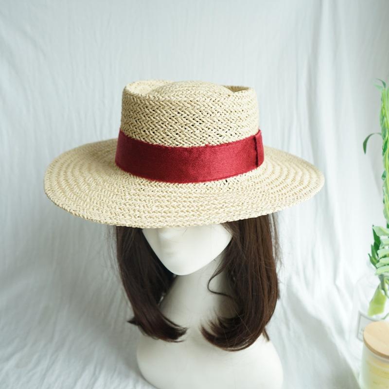 Beige Red Woven Straw Hat Women'S Summer Straw Flat Top Top Top Top Hat Panama Retro Sunshade Resort Beach Foreign Trade Tide
