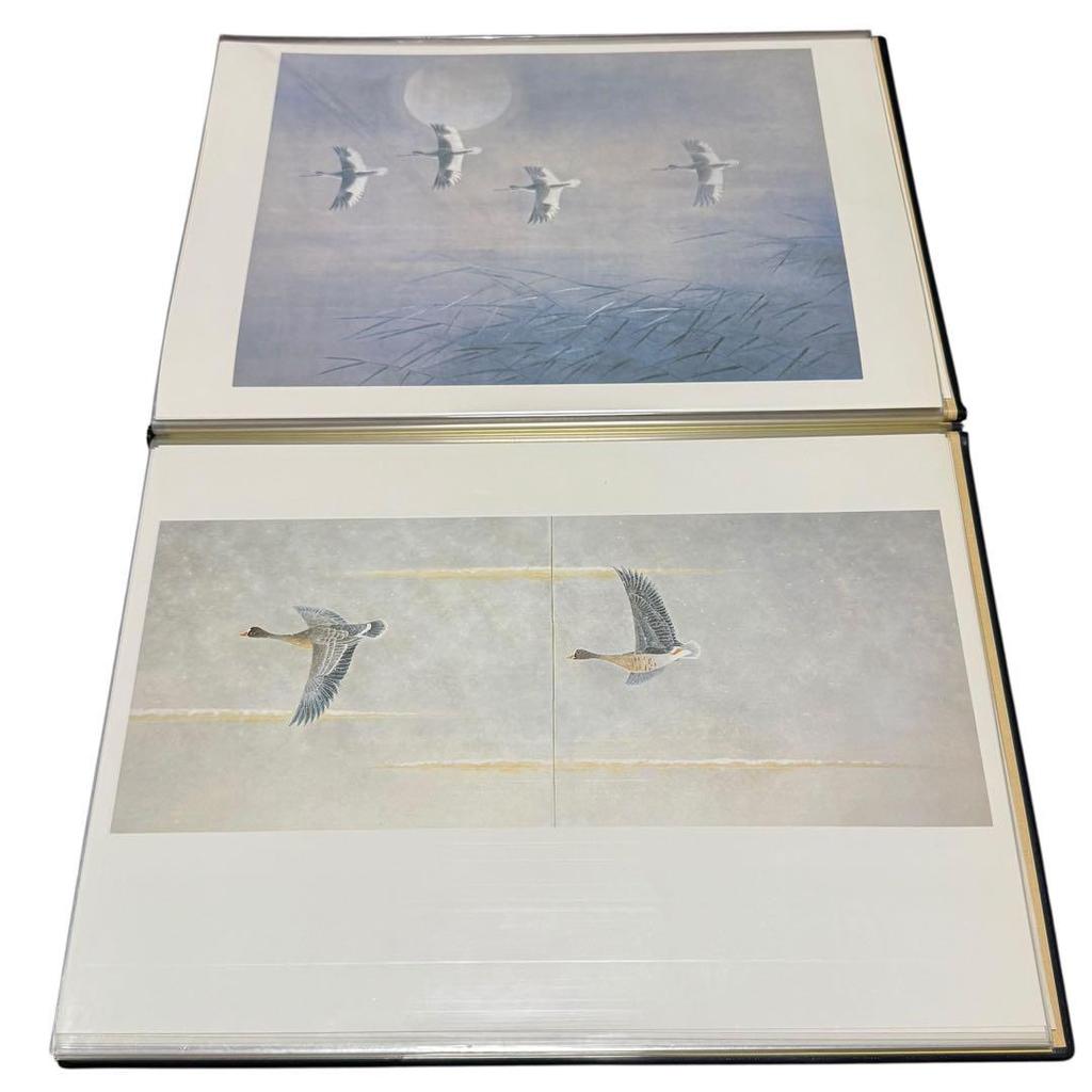 [USED] A Collection of 36 Japanese Paintings by the Great Masters, Including Shoko Uemura, Toshio Matsuo, and Others