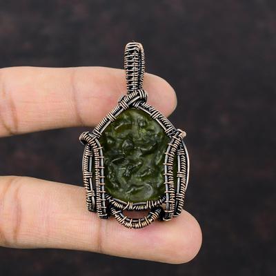 Moldavit Anhänger Kupferdraht umwickelter Edelsteinanhänger Moldavit Schmuck Handgefertigter Boho Anhänger Kupferschmuck Geschenk für Sie Drahtumwickelter Schmuck