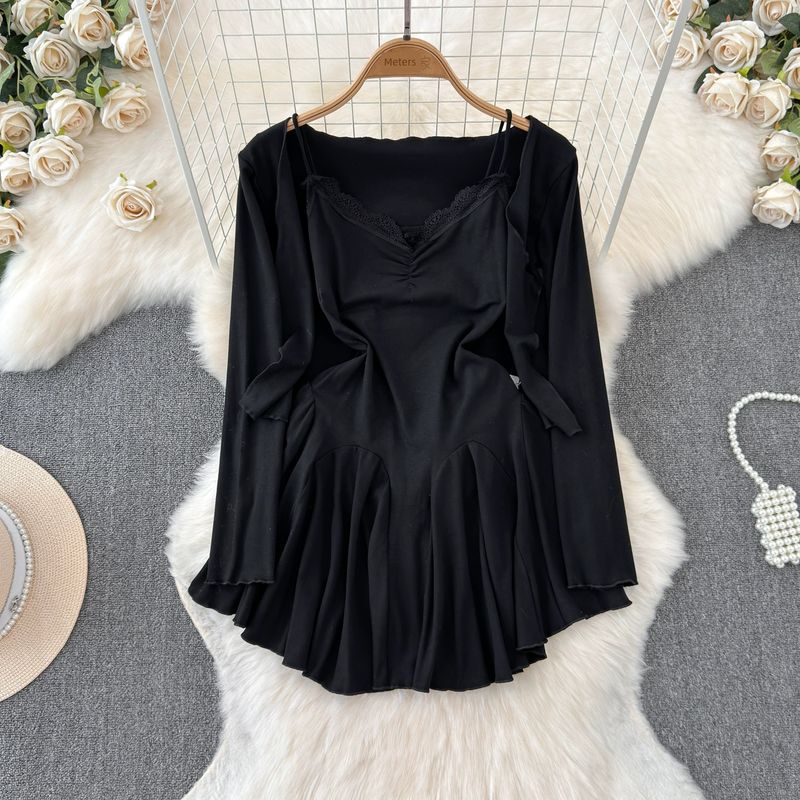 

Стиль чистого желания Сексуальное платье-комбинация с кружевом, подчеркивающее фигуру Кардиган для защиты от солнца Осенний повседневный костюм-двойка для похудения Женский Black All yards