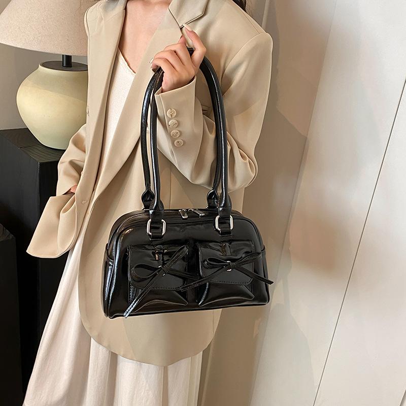 Fashion Trend Women's Bag 2025 New Niche Design Shoulder Bag, Portable Shoulder Crossbody Bag, Versatile Shoulder Bag