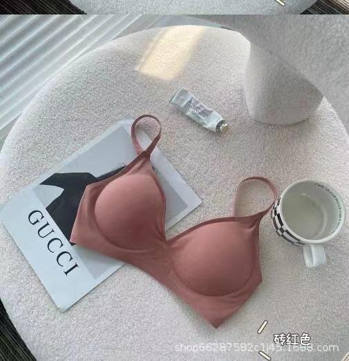 Thin Nude Jelly Seamless Underwear Women Show Breasts Close Secondary Breasts Expand Breathable Small Breasts Gather Women's Bra Cover