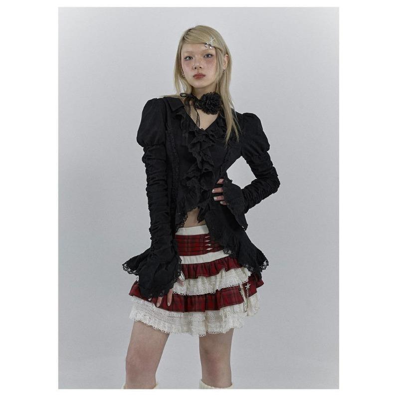 2024 Nouă cămașă neagră gotică din dantelă Bluze neregulate estetice întunecate în stil Yamamoto Cămașă cu mânecă evazată grunge cu decolteu în V Vintage Y2k