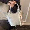 Premium sense hand bag women's 2025 new popular fashion casual shoulder bag super fire commuter bucket bag