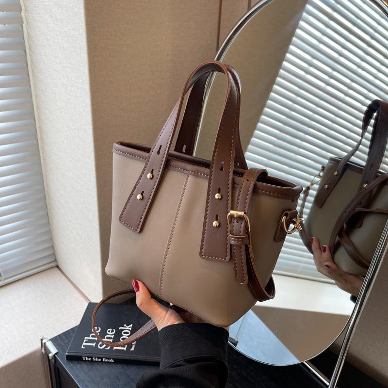 Geantă de mână Damă Nouă Versatilă de Umăr Tip Crossbody Tip Găleată