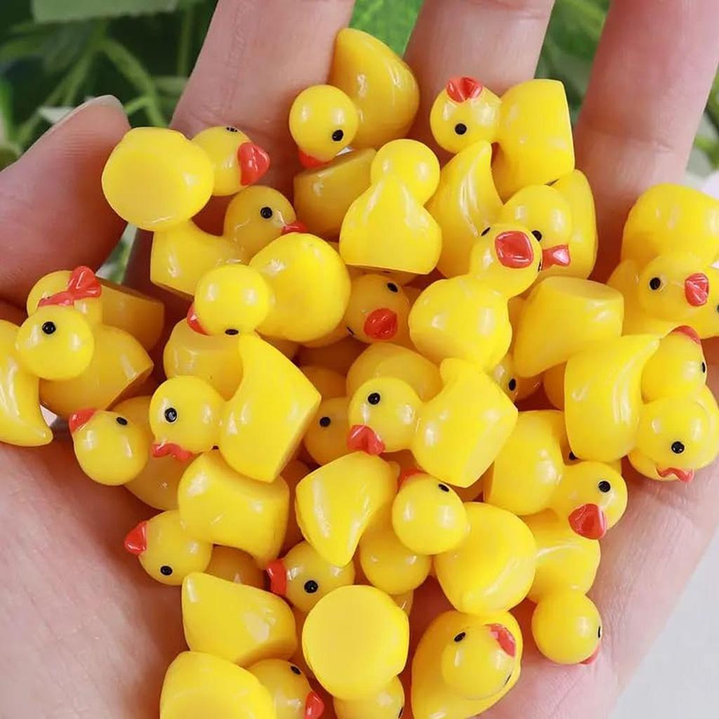 50Pcs/lot Mini Yellow Duck Ornament Miniature Figures Tiny Duck Resin Handicraft Micro Landscape Home Decoration