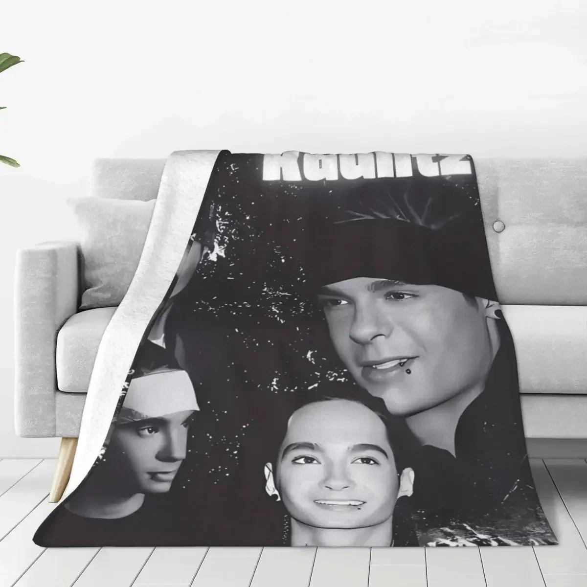 Warm Soft Blanket Camping T-Tokio Hotel Throw Blanket T-Tom Kaulitz Flannel Bedspread Couch Chair Graphic Sofa Bed Cover 75X95CM