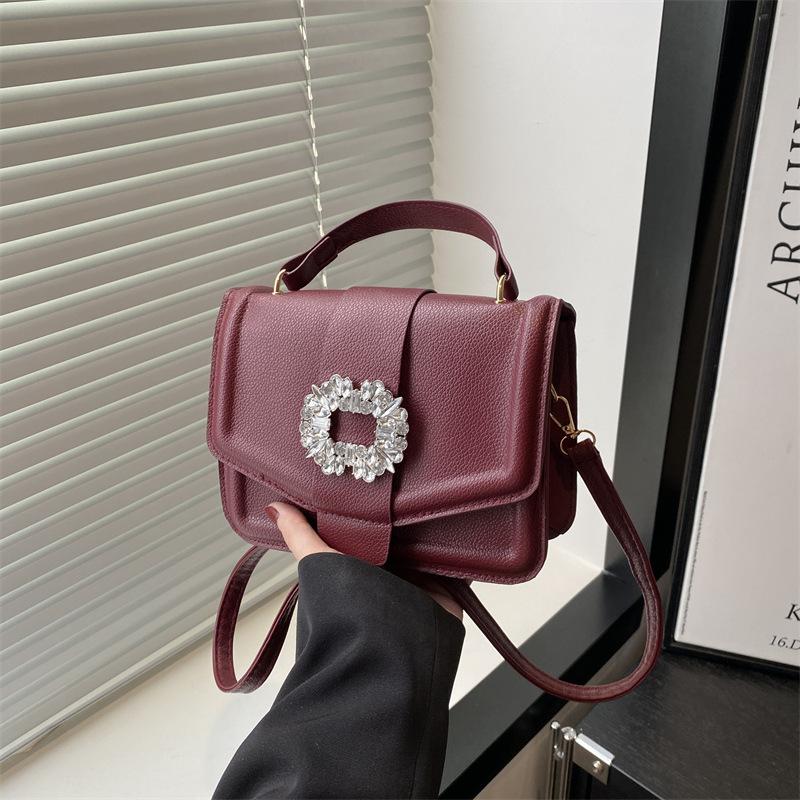 

Premium sense niche bag women s 2025 new trendy fashion versatile shoulder messenger bag women s portable small square bag червоний