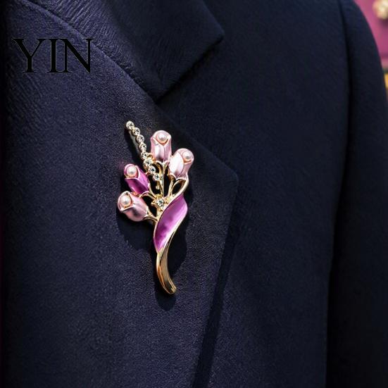 Elegant Alloy Jewelry Faux Pearl Tulip Brooch for Women, Bling Rhinestone Flower Decorative Shirt Brooches Lapel Pin, Dainty Clothing Wedding