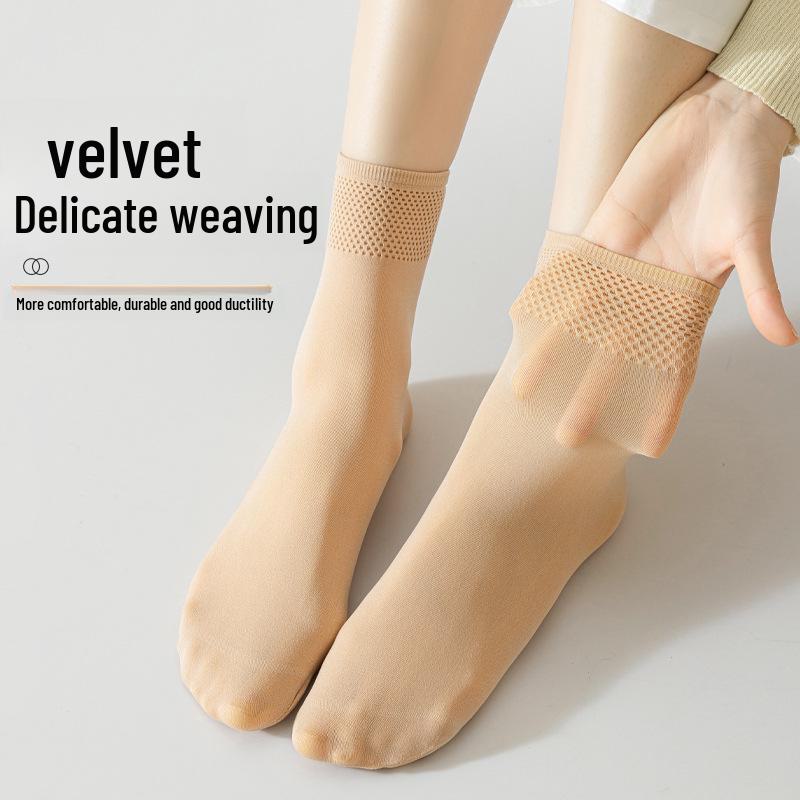 Ultra-Thin Women's Summer Stockings: Flesh and Black Velvet Pineapple, Japanese Style, Sweat-Absorbent, Non-Slip Mid-Tube Socks.