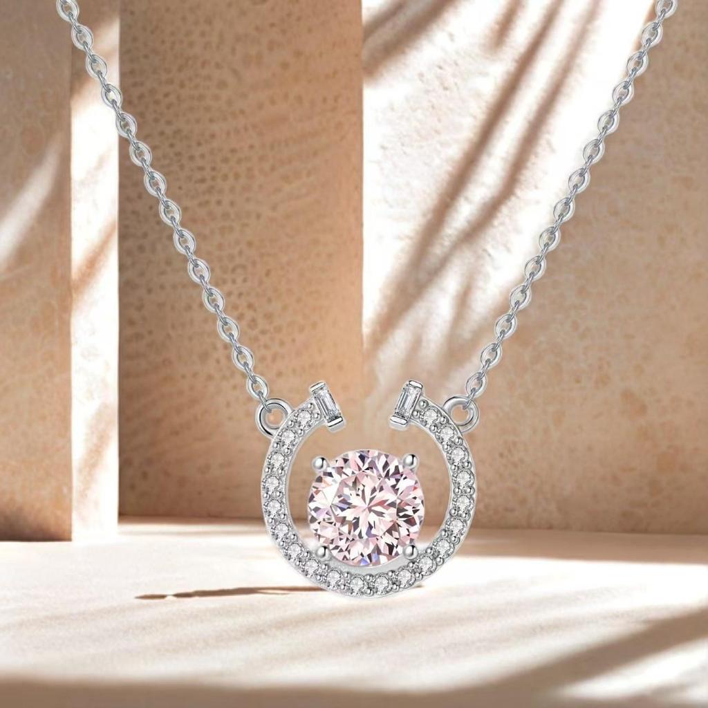 Pink Diamond Horseshoe S925 Sterling Silver Clavicle Pendant - Elegant, High-End Necklace for Simple, Luxurious Style