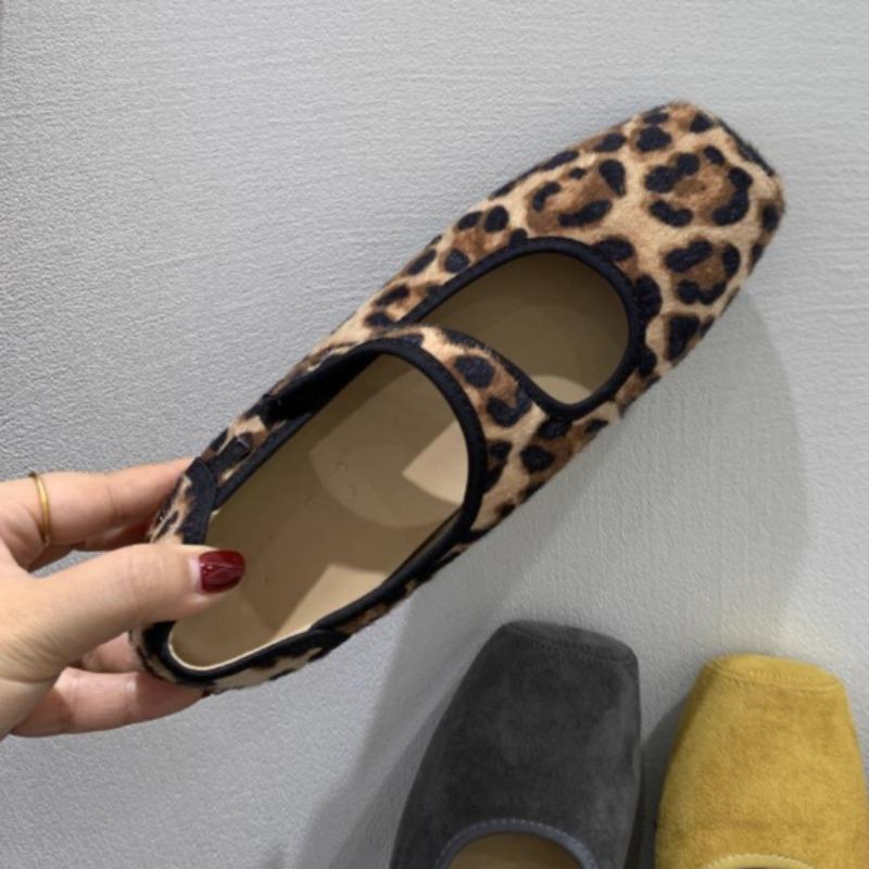 Fashion Leopard Flats Shoes for Women Fashion Suede Shallow Elegant Loafers Shoes Comfortable Soft Autumn Sneaker 2025 New Zapatillas