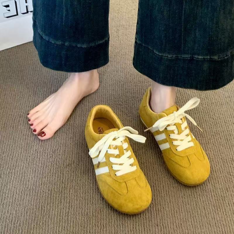 Retro Red German Training Shoes Women's 2025 Summer Explosive Versatile Flat Ultra-soft Forrest Gump Shoes Athleisure Board Shoes