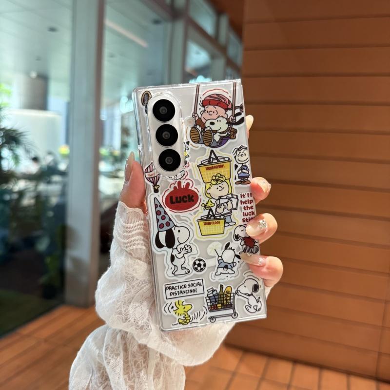 

Cartoon Cute Snoopy Charlie friend seat Folding Magsafe Wireless Charge Case For Samsung ZFold 3 4 5 6 ZFold7 Magnetic Holder ZFold 3