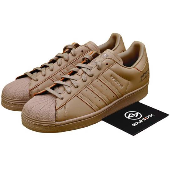 

adidas Superstar The Mark Of A Winner GY9641 EU 35.5 коричневий